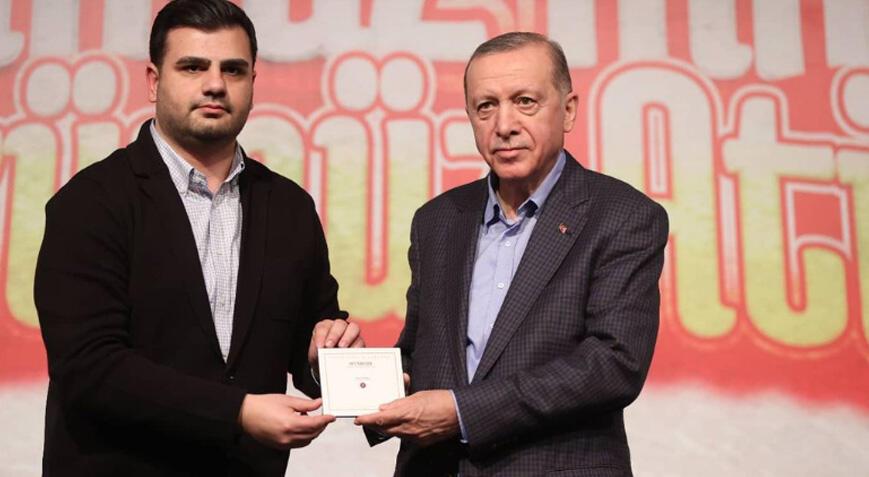 AK Parti Genel Merkez Gençlik Kolları Lideri Eyyüp Kadir İnan milletvekili aday listesinde