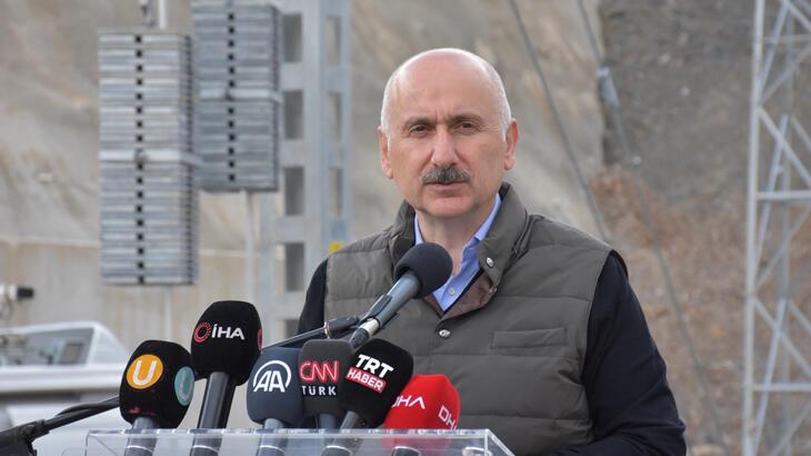 Bakan Karaismailoğlu, Ankara-Sivas Süratli Tren Sınırı'nda incelemelerde bulundu: Açılışına günler kaldı