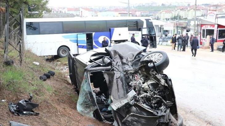 Eskişehir'de zincirleme kaza: 12'si jandarma çalışanı 14 yaralı