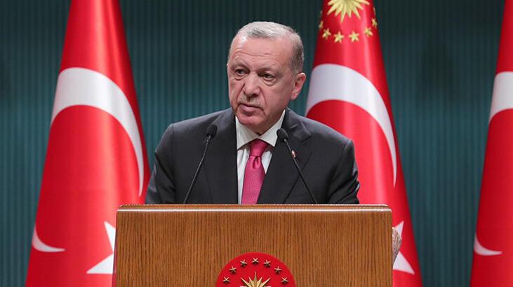 Cumhurbaşkanı Erdoğan, vefatının 30. yılında Turgut Özal'ı andı