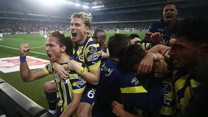 Fenerbahçe geriye düştüğü maçlarda 20 puan topladı