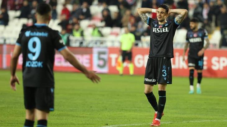 Trabzonspor öne geçtiği maçlarda 15 puan kaybetti