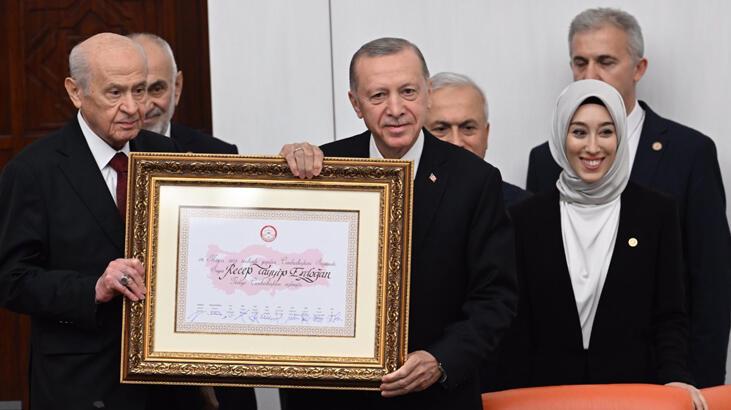 Canlı Anlatım: Erdoğan yemin edip resmen vazifeye başladı! Gözler Kabine'de