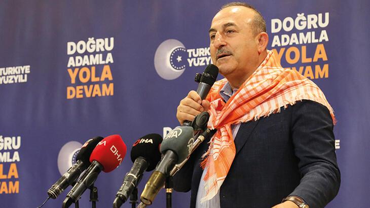 Çavuşoğlu: Ermenistan barış antlaşmasını imzalarsa biz de kimi olumlu adımlar atarız