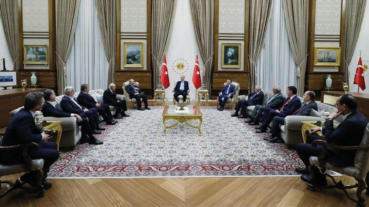 Cumhurbaşkanı Erdoğan, Cumhur İttifakı partilerinin genel liderlerini kabul etti