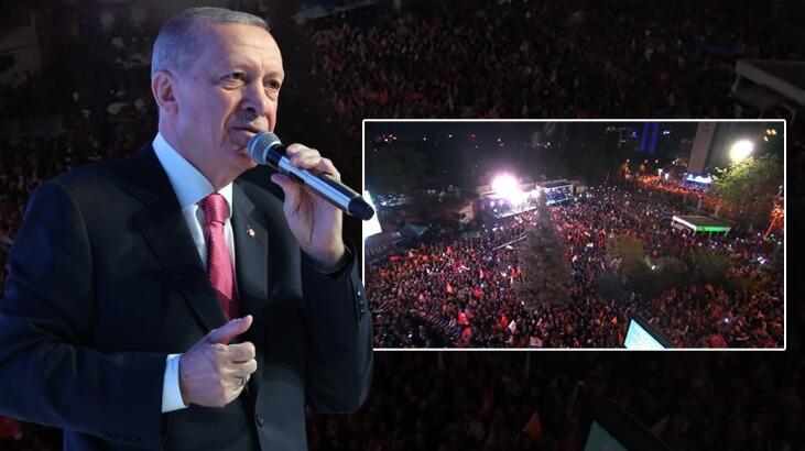 Cumhurbaşkanı Erdoğan'dan balkon konuşması