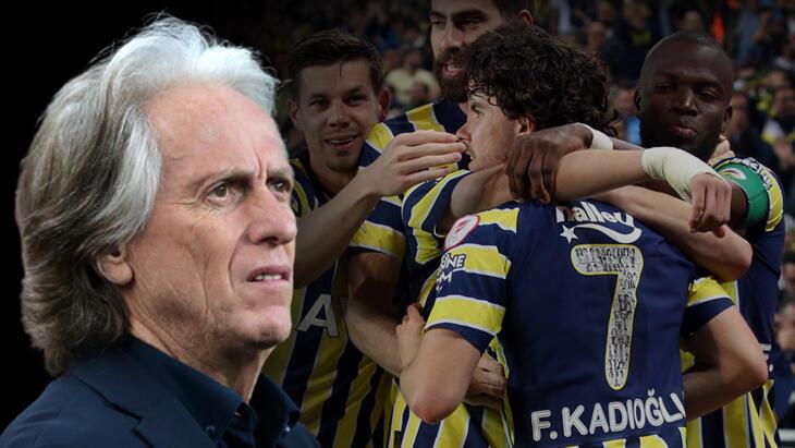Fenerbahçe, Türkiye Kupası'nda finalde! Sivasspor'u farklı geçti