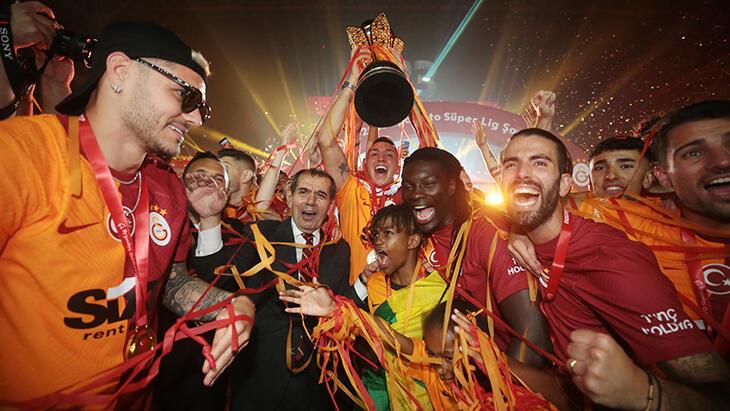 Galatasaray'da 23. şampiyonluk için hatıra parası basıldı