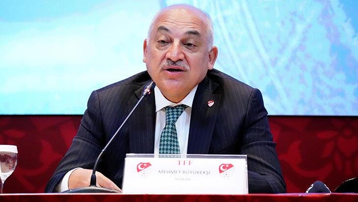 Türkiye Futbol Federasyonu Lideri Mehmet Büyükekşi'den VAR kayıtları ve yabancı hakem açıklaması