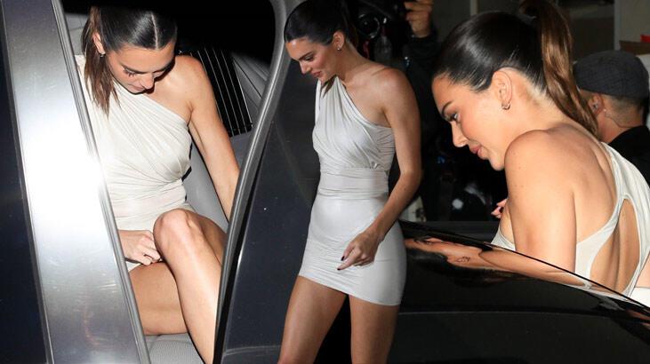 Kendall Jenner'ın küçük elbisesiyle güç anları!
