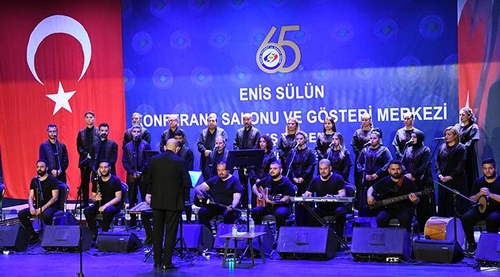 Zelzelede 7 üyesini kaybeden Antakya Medeniyetler Korosu, Çorlu’da konser verdi