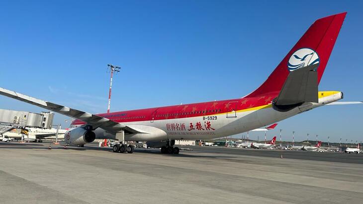 Çin merkezli hava yolu şirketi İstanbul uçuşlarına yine başladı