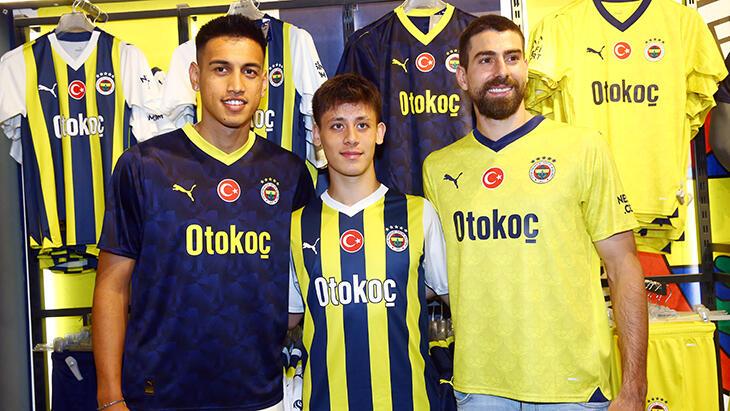 Fenerbahçe'nin yeni dönem formaları tanıtıldı