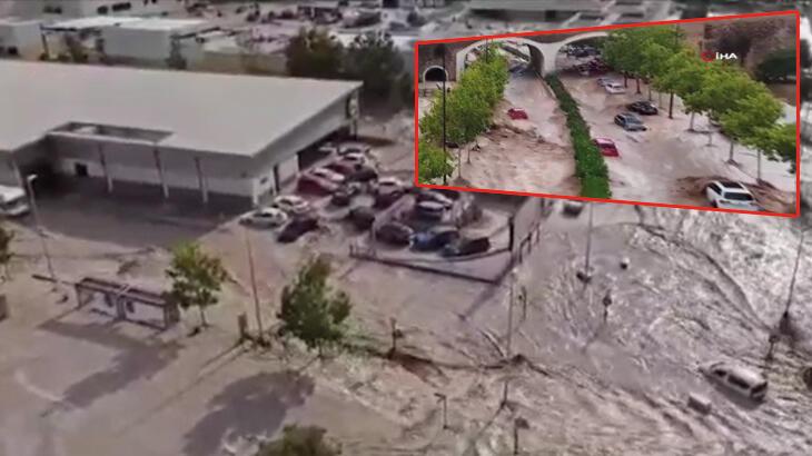 İspanya'da sel: Mesken ve iş yerlerine su bastı