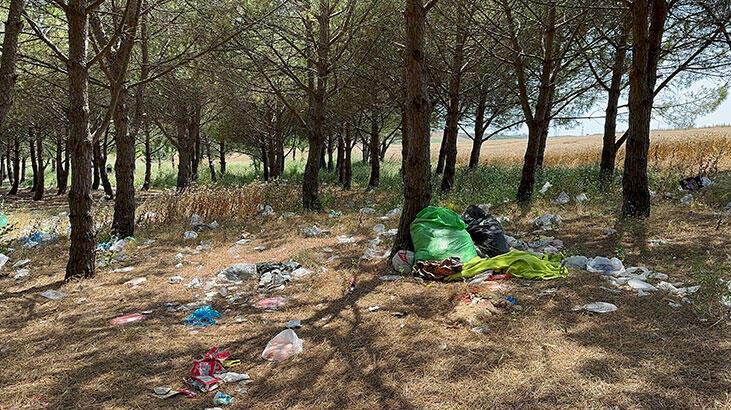 İstanbul’da piknikçilerden geriye çöp yığını kaldı!