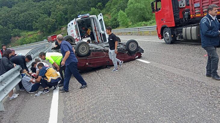 Zonguldak'ta arabalar çarpıştı: 1'i bebek 8 yaralı