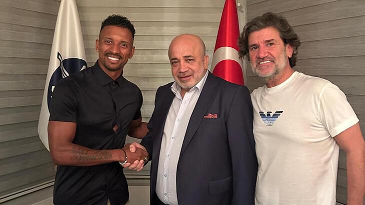 Adana Demirspor, Luis Nani'yi takımına dahil etti