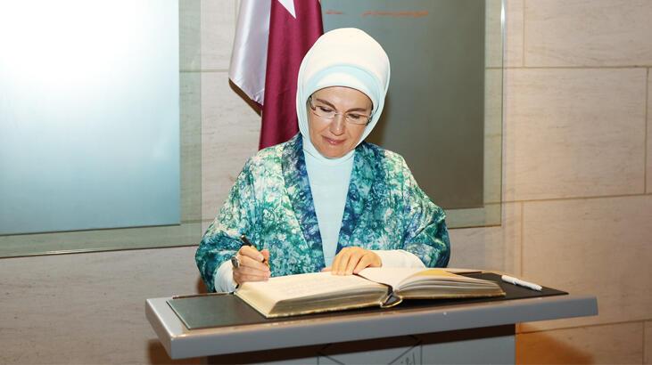 Emine Erdoğan, Katar'da İslam Yapıtları Müzesi’ni ziyaret etti