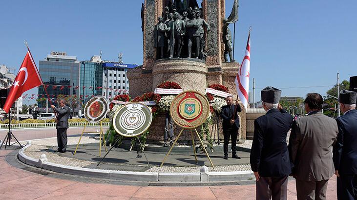 Kıbrıs Barış Harekatı'nın 49. yılında Taksim'de merasim düzenlendi